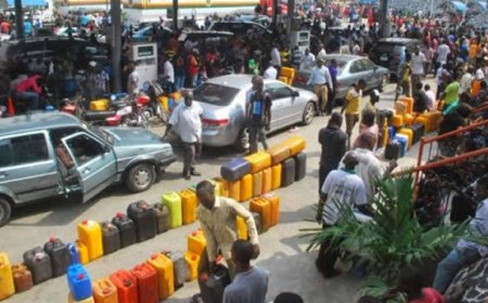 NNPC Cautions Against Panic Buying of Fuel, Says 30 Days Sufficiency Intact