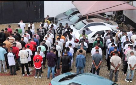 EFCC Raids "Yahoo Yahoo Party", Arrests 127 Internet Fraud Suspects