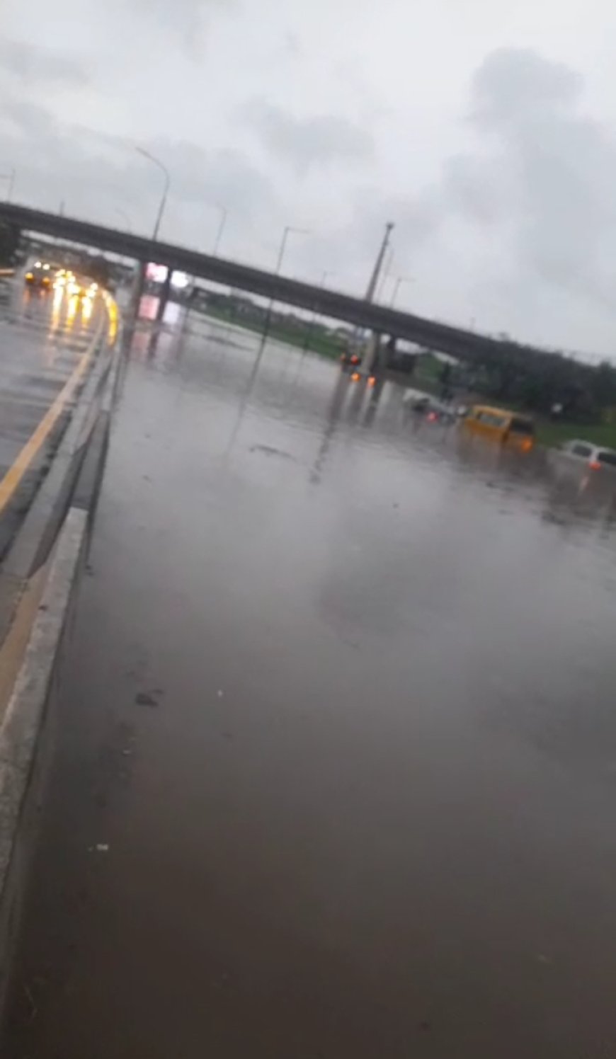 Severe Flooding Shuts Down Major Lagos Roads, Devastates Ogun Communities