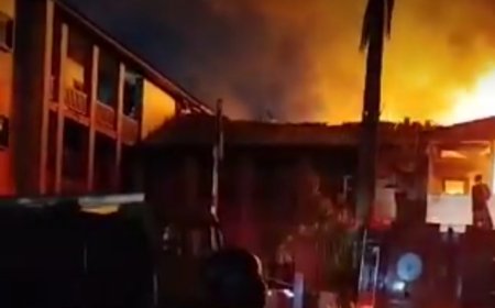 Radio Nigeria Ikoyi Cradle of Radio Broadcasting in Nigeria Goes Up in Thick Flames, Staffs Sustain Injuries
