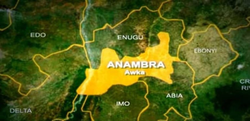 Tension in Anambra As Angry Mob Set Two Revenue Collectors Ablaze