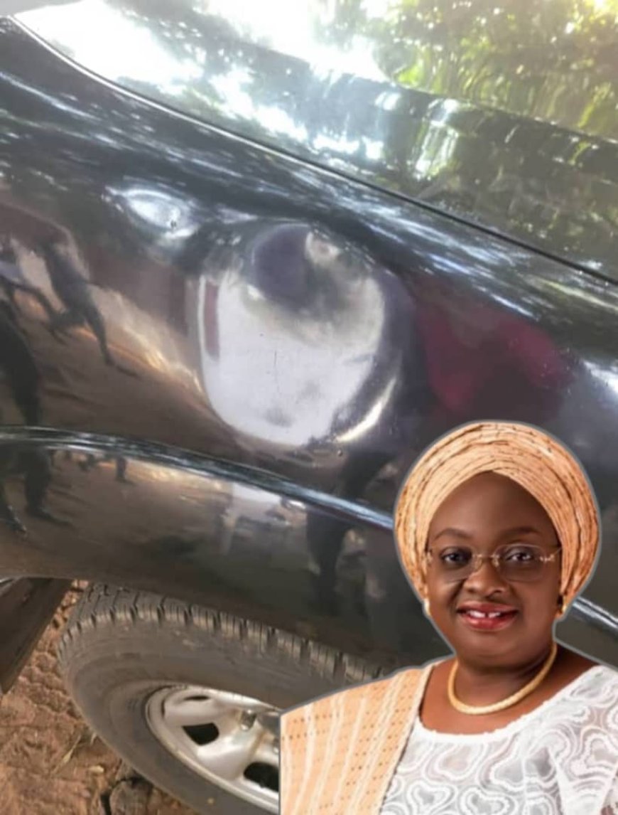 Ogun Deputy Governor, Engr. Noimot Salako-Oyedele Escapes Attack By Protesting Students in Abeokuta