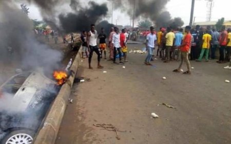 Tragedy Strikes as Over 25 Passengers Reportedly Burnt to Death in Ondo Auto Crash