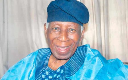 BREAKING: Former Oyo Governor, Omololu Olunloyo Is Dead