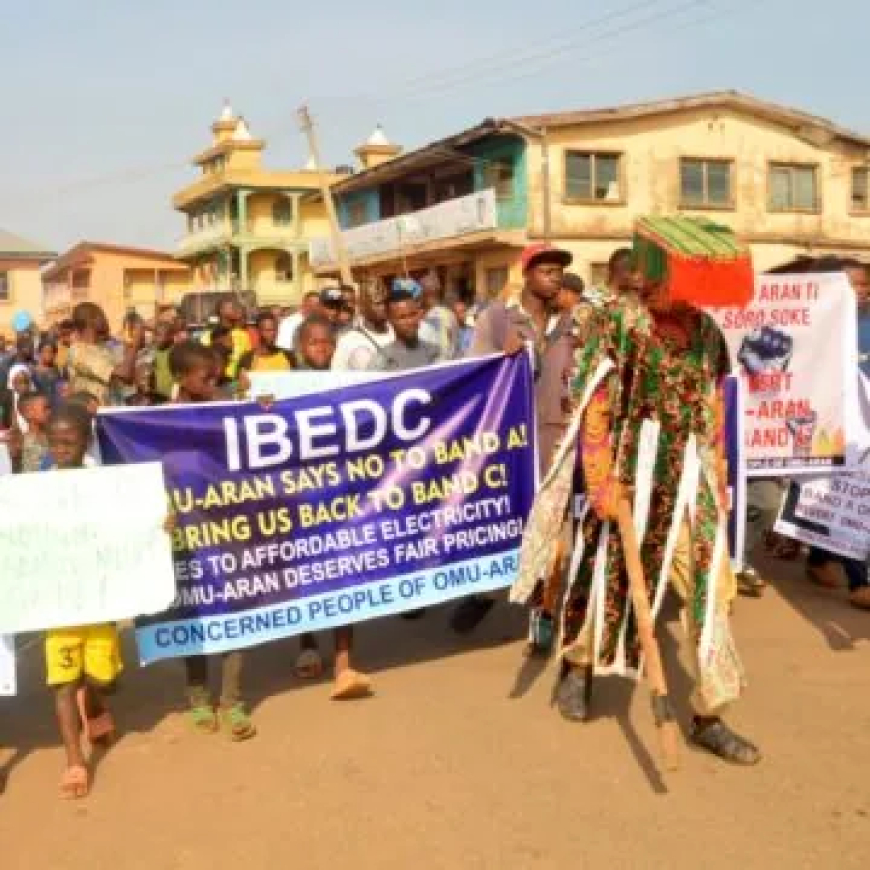 'IBEDC Must Go': Masquerades, Youths Protest Over Electricity Bills Hike in Kwara, Vow to Continue Protest Until Their Demands Are Addressed