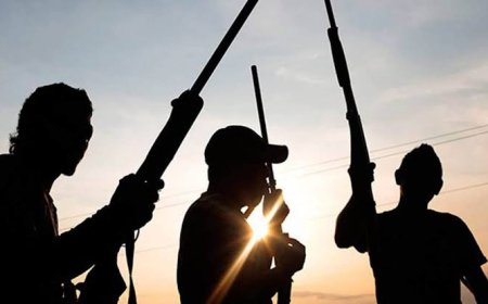 Pandemonium as Unknown Gunmen Storm Palace, Abduct Kogi's First Class Monarch