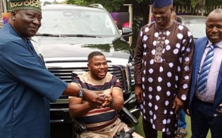 Makinde Gifts Ayefele SUV After Fresh FM Fire Incident