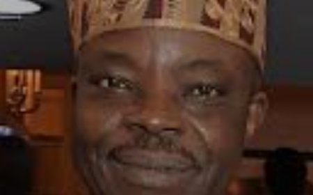 Ex-UK Envoy Canvases Bitterness-free Power Transition in Ogun, Dares Dapo Abiodun to Break Political Jinx in 2027