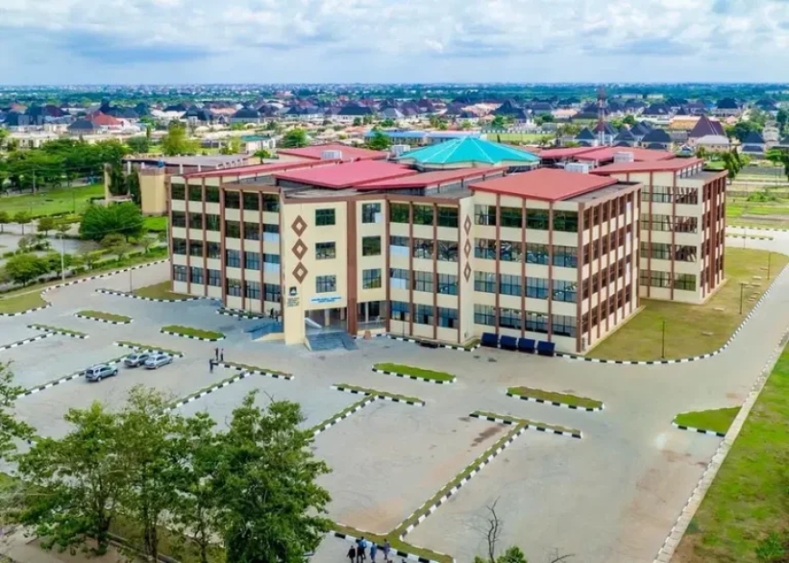 Sanwo Olu Gets Emotional at Inaugurateion of West Africa’s Largest University Library Named After Him at LASU