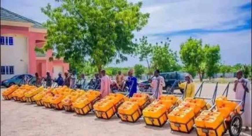 Fight Against Unemployment: Nigerian Politician Empowers Youth With Jerrycans, Wheelbarrows