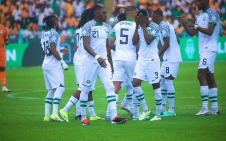 Super Eagles Threaten to Boycott Algeria Match Over Unpaid Match bonuses