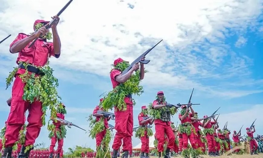Amotekun Arrests Five Susprcted Bandits in Ekiti, Recovers Weapons